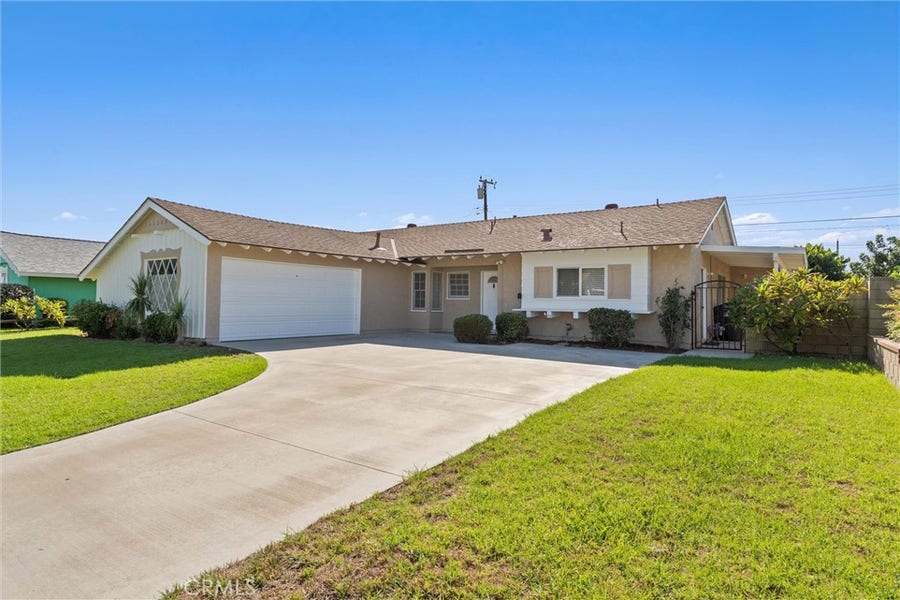 Property photo for 11271 Cherry Street, Los Alamitos, CA