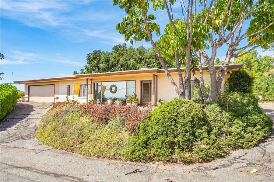 Property photo for 1441 Vista del Valle Way, La Habra Heights, CA