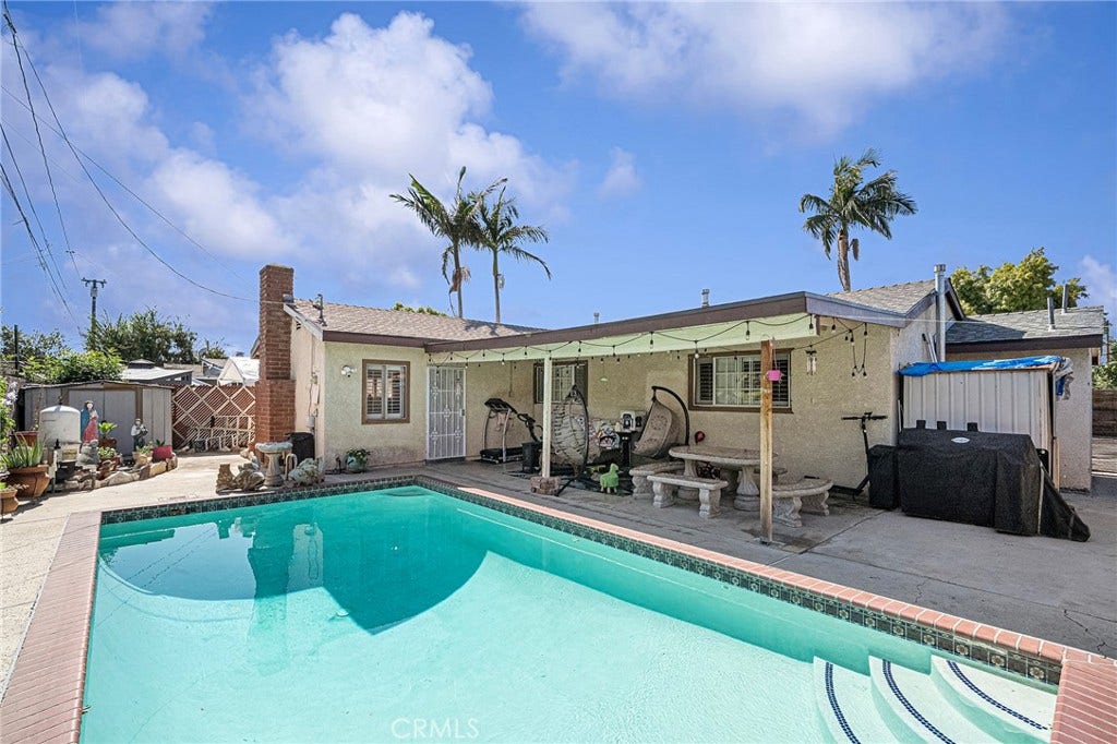 656 Sandy Hook, La Puente, CA 91744 Look at your big pool and patio area...