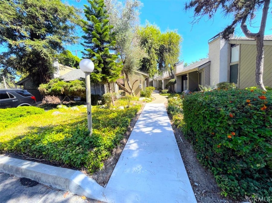 Property photo for 4647 Long Beach Boulevard, #D1, Long Beach, CA