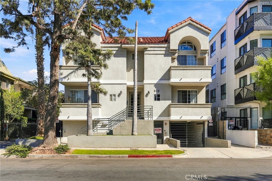 Property photo for 812 Hudson, Hollywood, CA