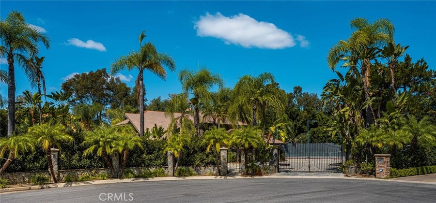Property photo for 101 S Belleza, Anaheim Hills, CA
