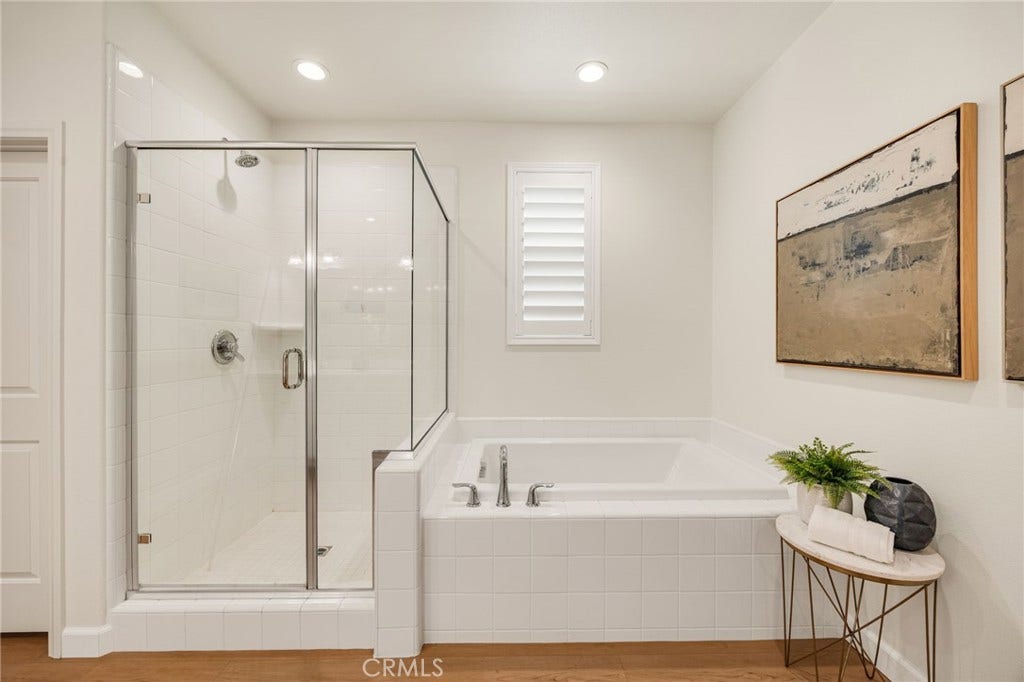 3452 E Quintessa Privado, Ontario, CA 91762 Primary Bathroom.