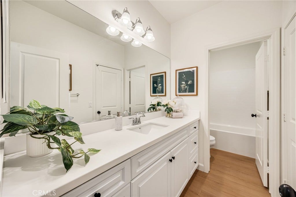 3452 E Quintessa Privado, Ontario, CA 91762 Secondary Bathroom.
