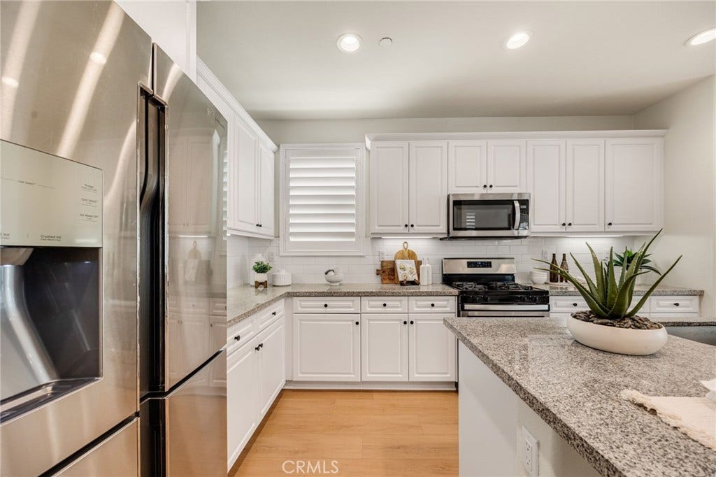 3452 E Quintessa Privado, Ontario, CA 91762 Kitchen.
