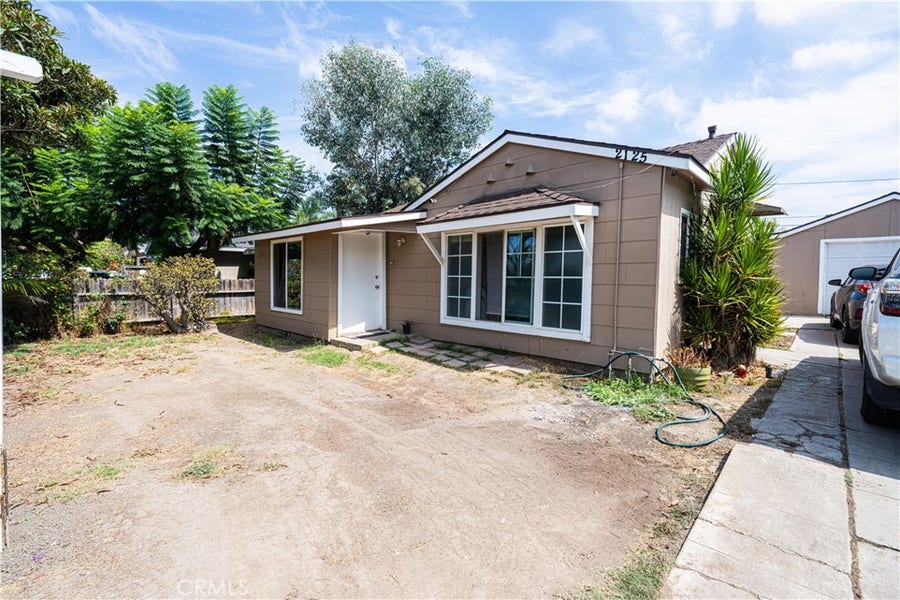 Property photo for 2125 Rousselle, Santa Ana, CA