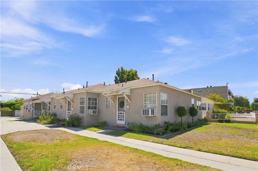 Property photo for 11418 Victory Boulevard, Valley Glen, CA