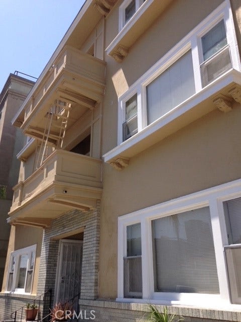 Property photo for 301 W 4th, Long Beach, CA