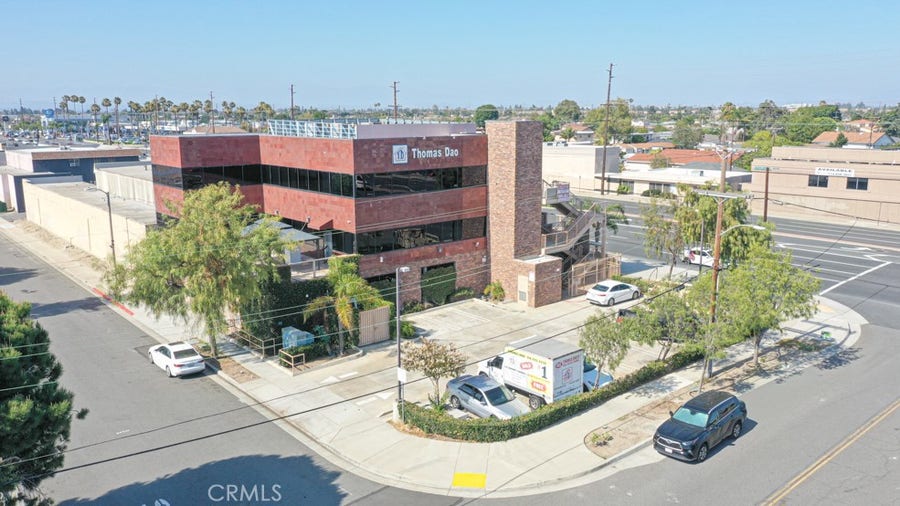 Property photo for 13833 Beach Boulevard, Westminster, CA
