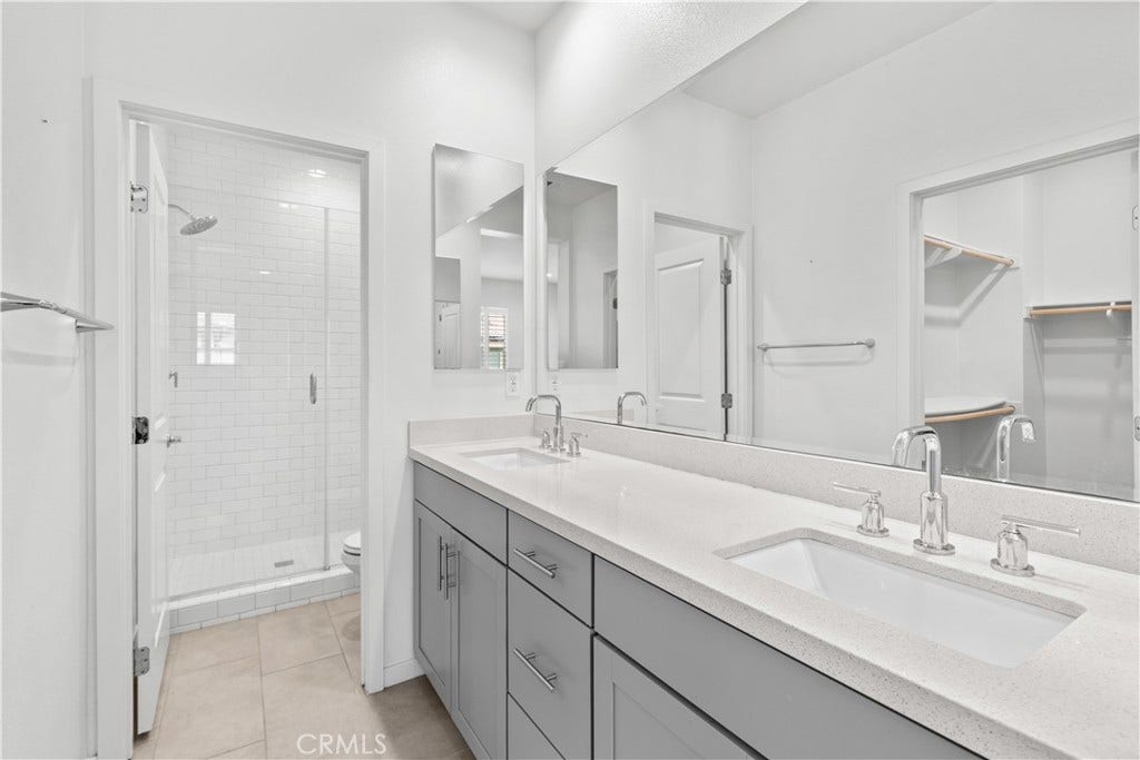 604 White Oaks, Lake Forest, CA 92610 Primary bathroom