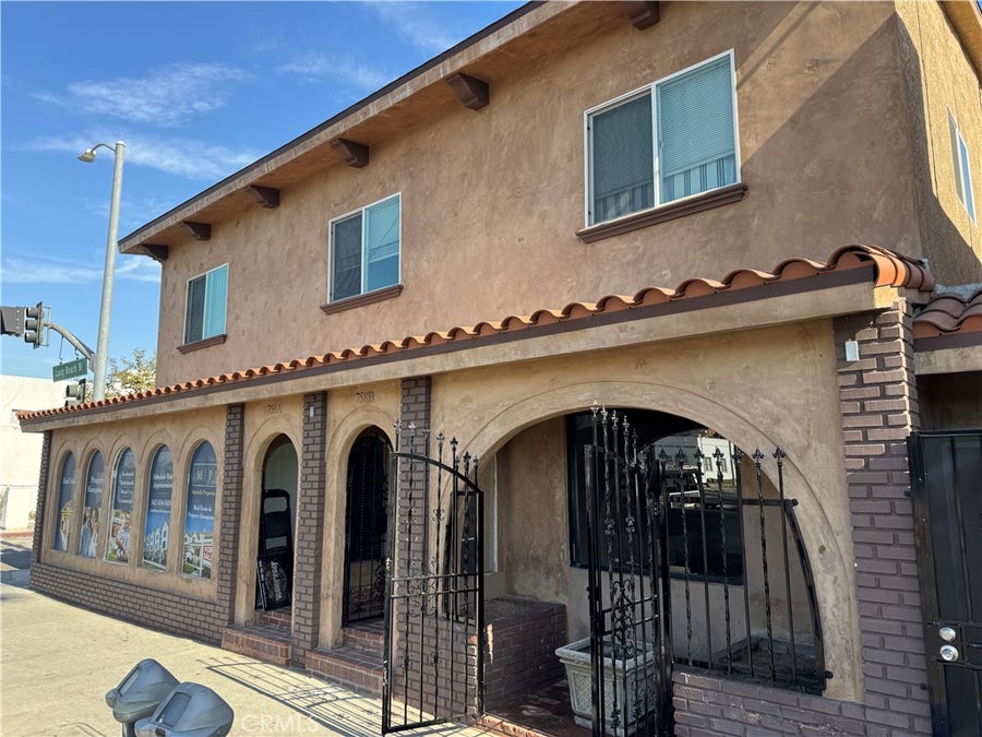 Property photo for 758 Long Beach Blvd., #B, Long Beach, CA