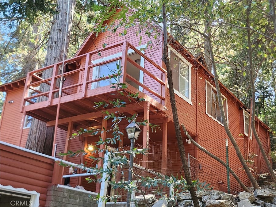 Property photo for 23727 Bowl Road, Crestline, CA