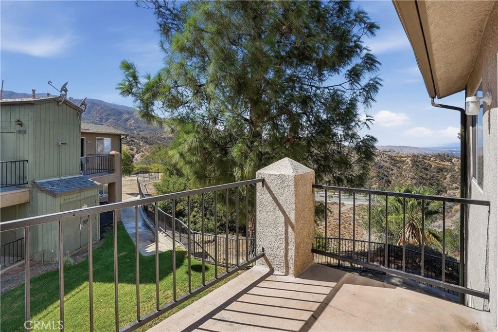 2616 Avenida del Vista, #B204, Corona, CA 92882