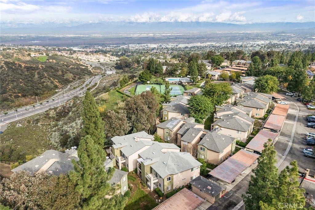 2616 Avenida del Vista, #B204, Corona, CA 92882