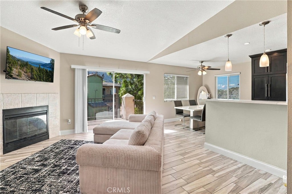 2616 Avenida del Vista, #B204, Corona, CA 92882
