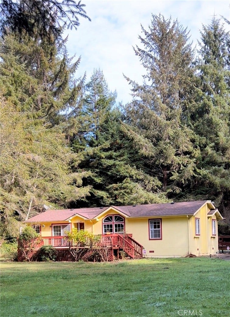 Property photo for 150 Dell Lane, Crescent City, CA