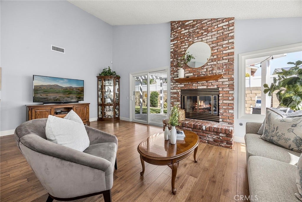 11360 Providencia, Cypress, CA 90630 11360 Providencia, Cypress, CA 90630