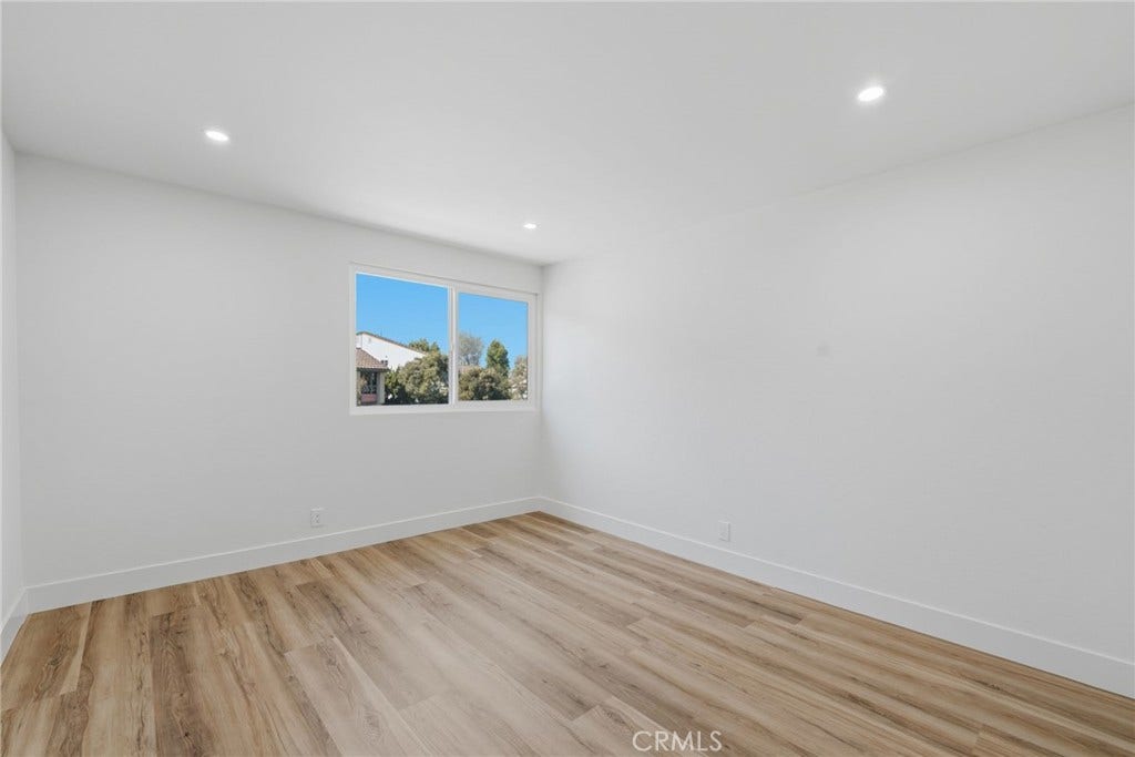 11739 Rancho Verde Drive, Whittier, CA 90601 Bed #1 - View From Entrance To Window
