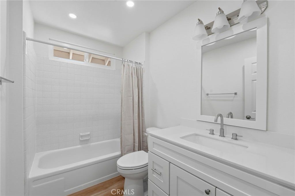11739 Rancho Verde Drive, Whittier, CA 90601 2nd Floor - Full Bath #2