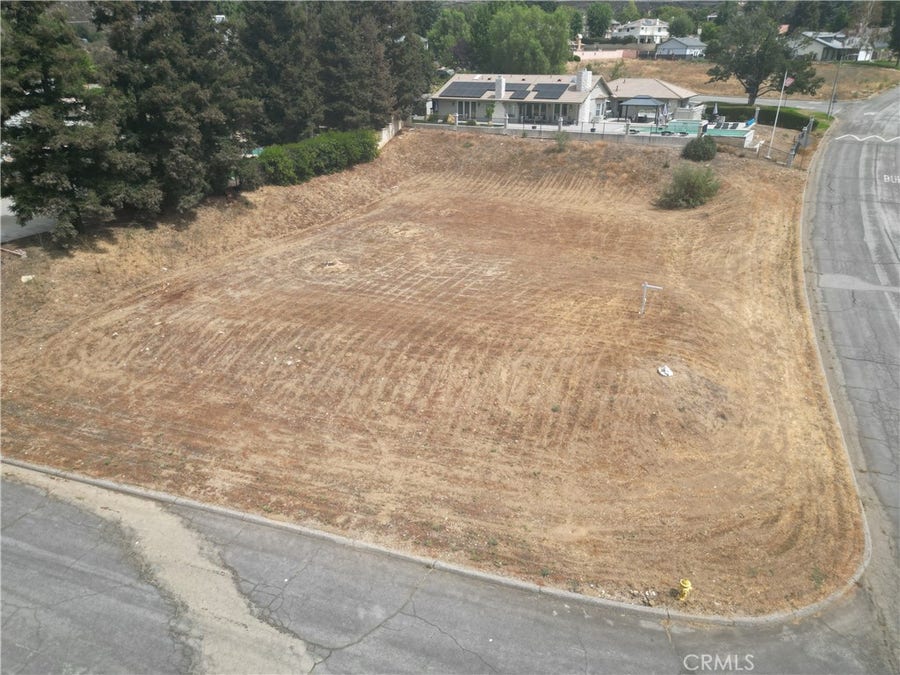 Property photo for 13581 Pineridge Court, Yucaipa, CA