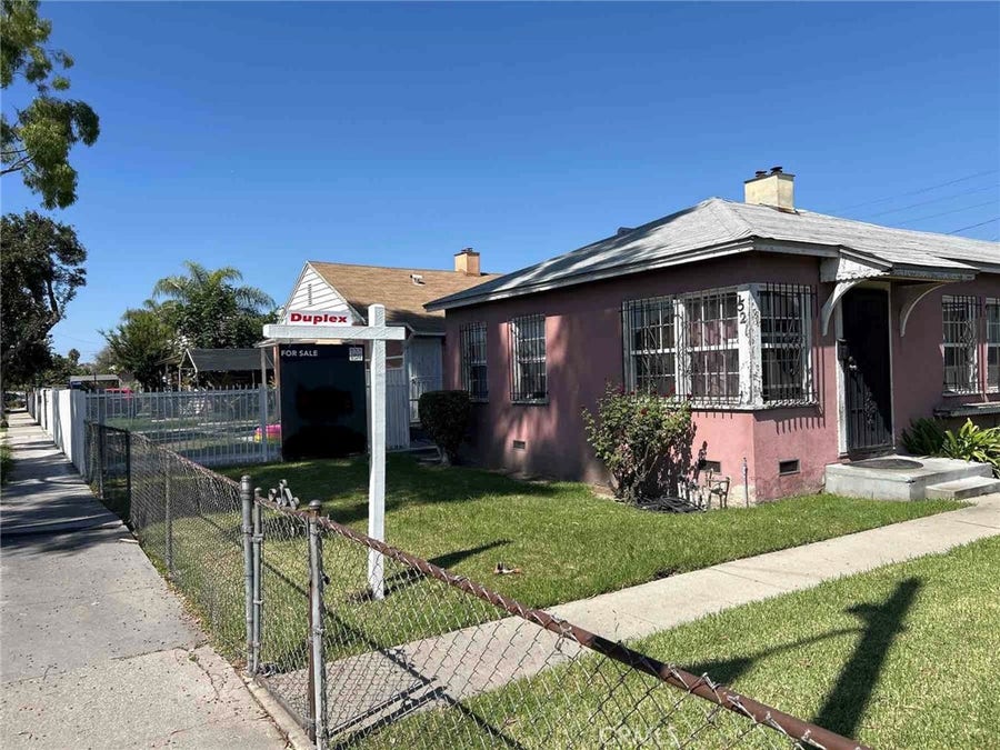 Property photo for 521 W Palm, Compton, CA
