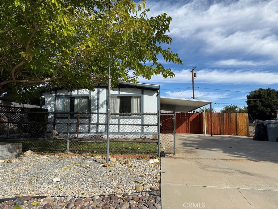 Property photo for 19102 Westlawn, Hesperia, CA