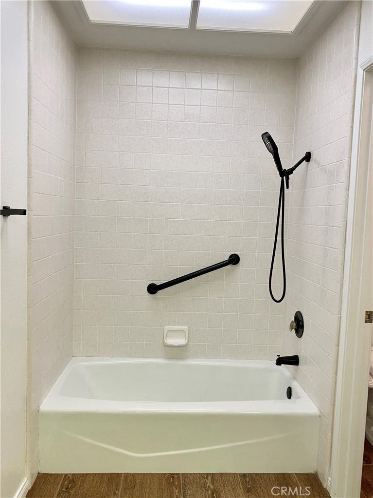 28303 Alava, Mission Viejo, CA 92692 28303 Alava, Mission Viejo, CA 92692