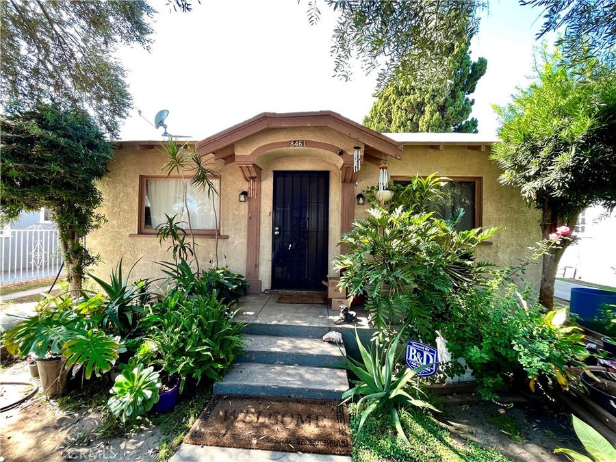 Property photo for 8461 Garden View Avenue, South Gate, CA