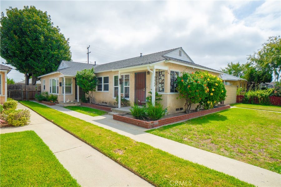 Property photo for 2228 Argonne, Long Beach, CA