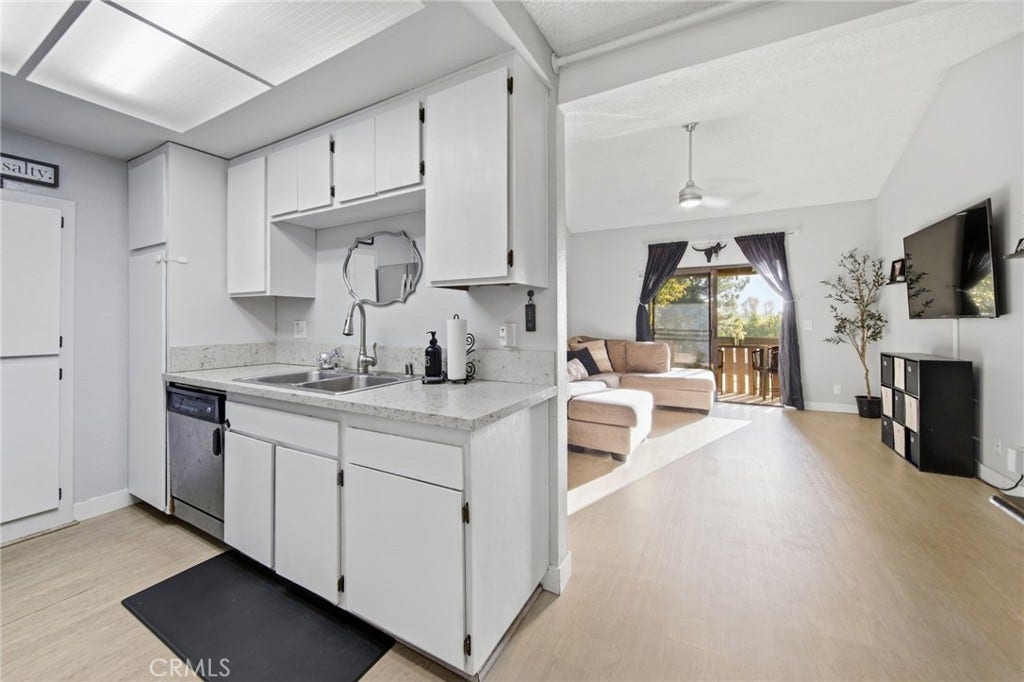 20702 El Toro, Lake Forest, CA 92630 20702 El Toro, Lake Forest, CA 92630