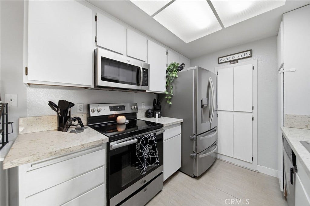 20702 El Toro, Lake Forest, CA 92630 20702 El Toro, Lake Forest, CA 92630