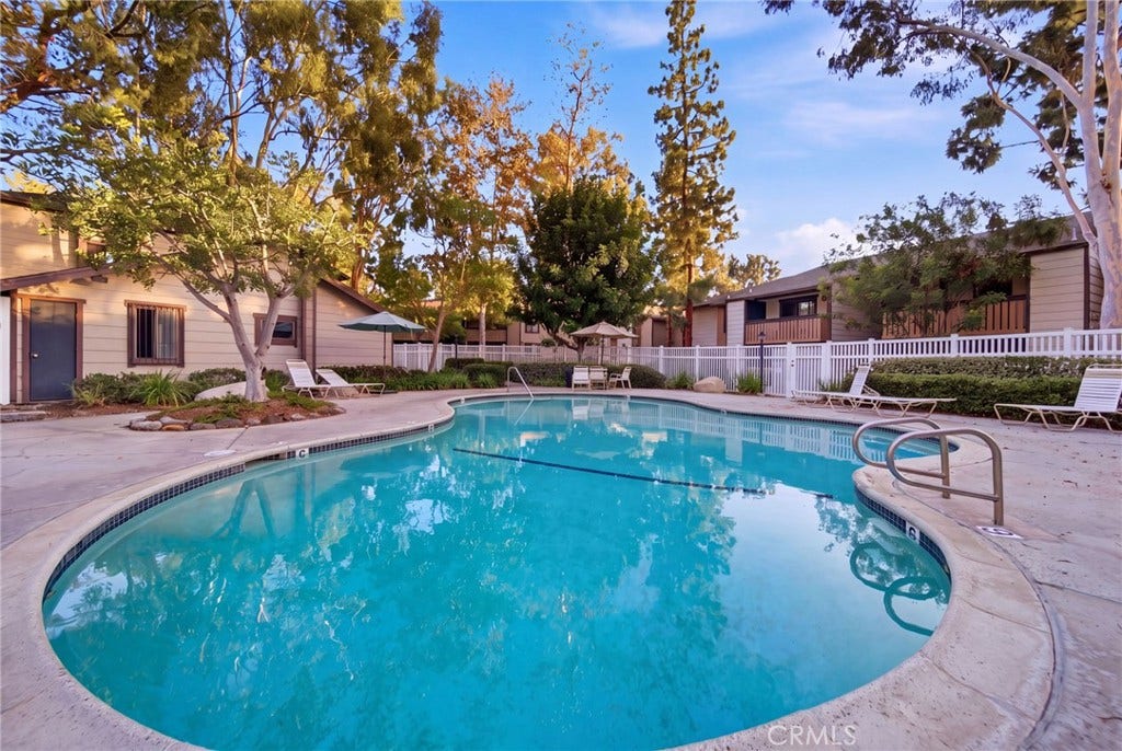20702 El Toro, Lake Forest, CA 92630 20702 El Toro, Lake Forest, CA 92630