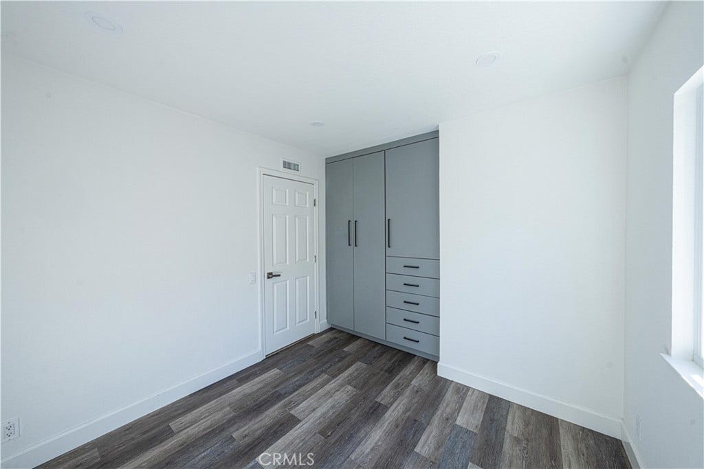 27081 Sombras, Mission Viejo, CA 92692 Room 2