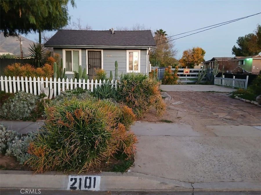 Property photo for 2101 Orange Street, Highland, CA