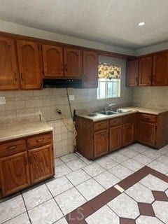 12318 211th, Hawaiian Gardens, CA 90716 12318 211th, Hawaiian Gardens, CA 90716