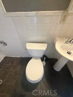 12318 211th, Hawaiian Gardens, CA 90716 12318 211th, Hawaiian Gardens, CA 90716