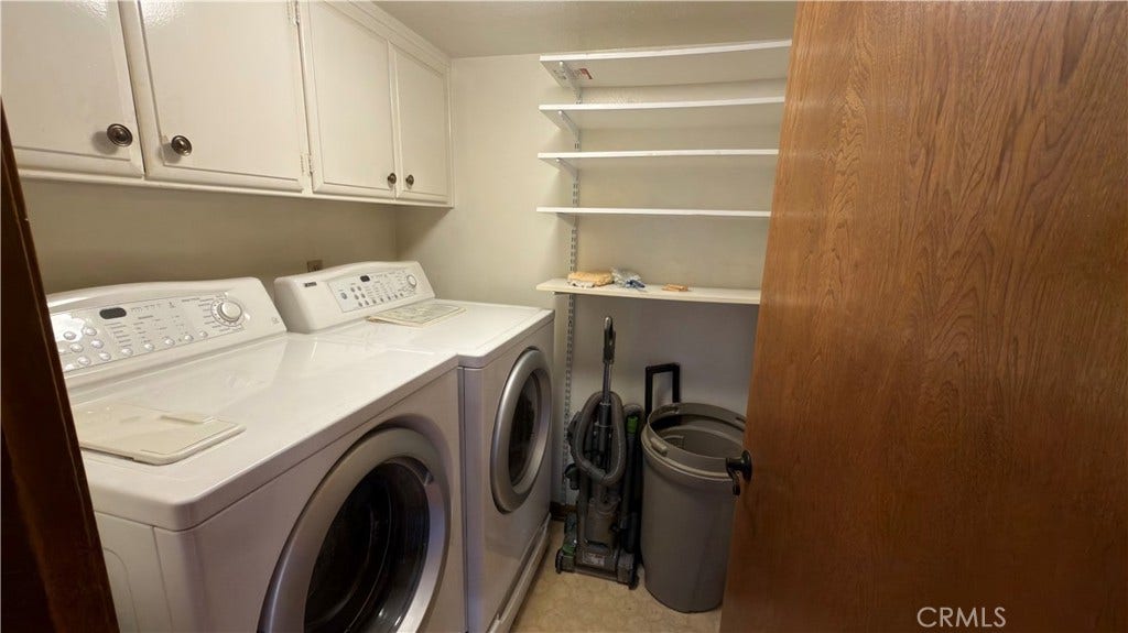 6358 Riviera Circle, Long Beach, CA 90815 Laundry Room