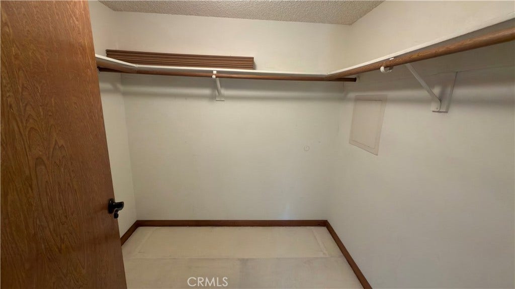 6358 Riviera Circle, Long Beach, CA 90815 Walk-in Closet