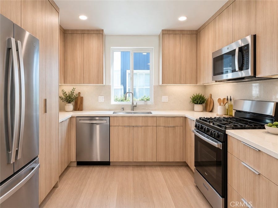 Property photo for 1540 S Beverly Drive, #5, Los Angeles, CA