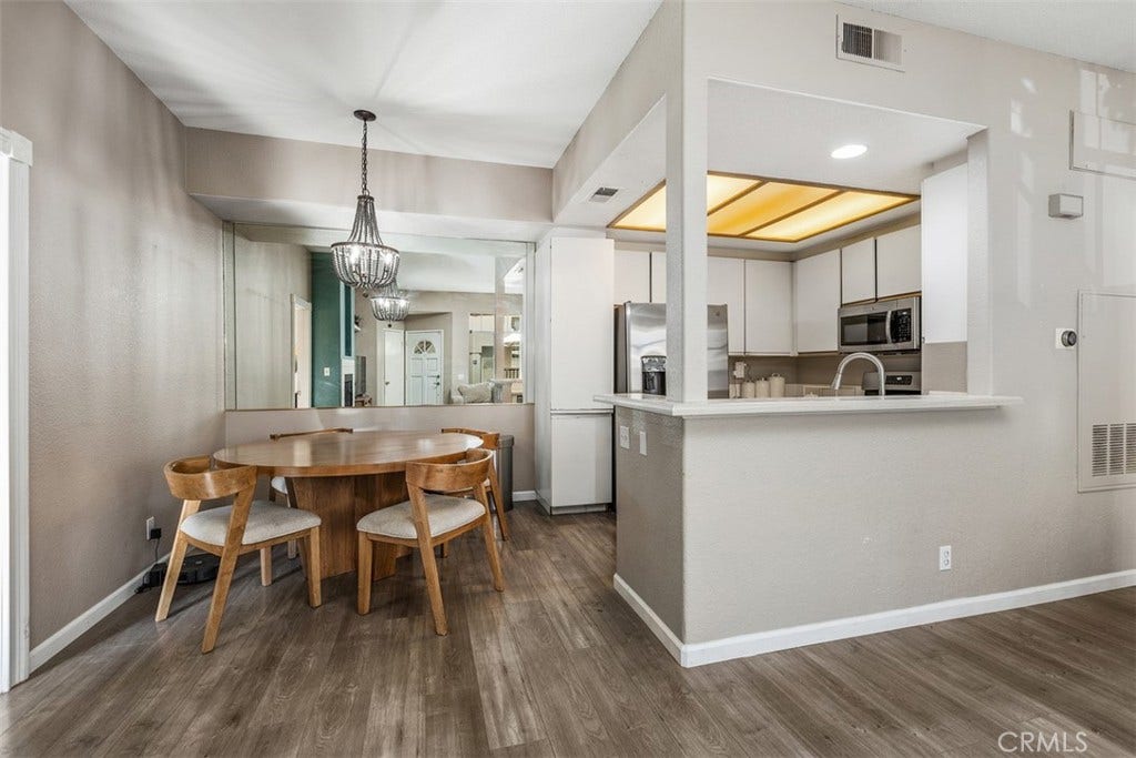 109 Cinnamon Teal, Aliso Viejo, CA 92656 109 Cinnamon Teal, Aliso Viejo, CA 92656