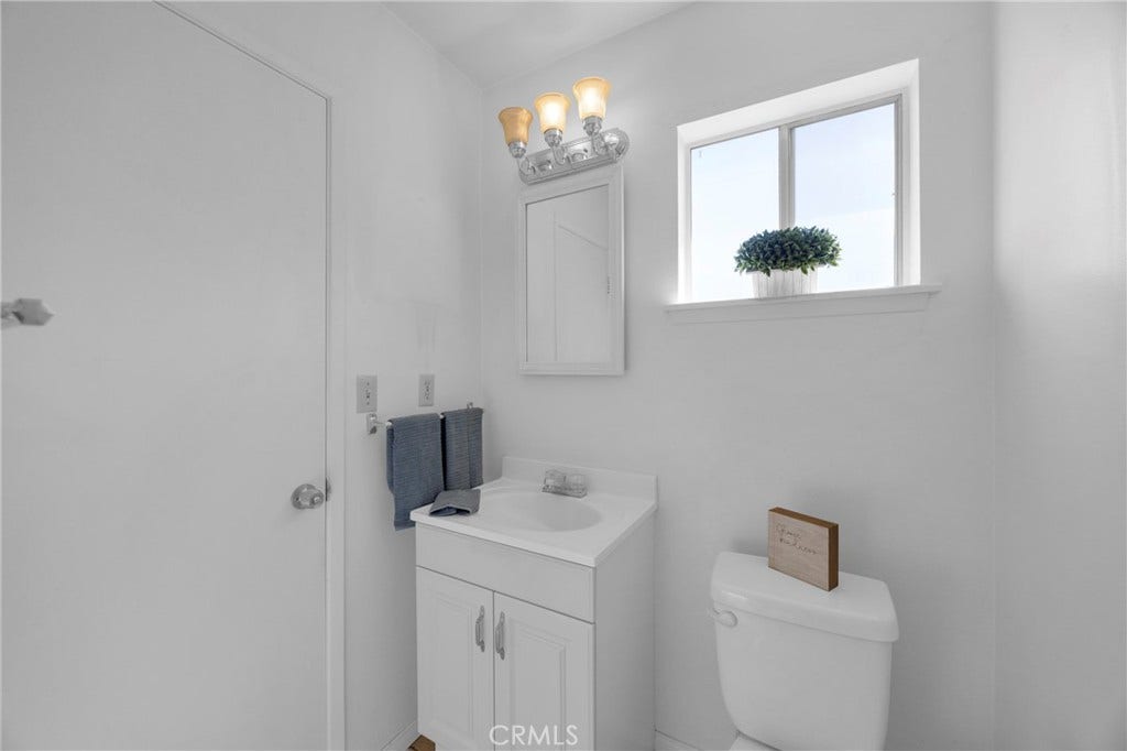 1622 E Morava, Anaheim, CA 92805 1622 E Morava, Anaheim, CA 92805