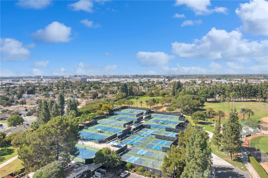 1622 E Morava, Anaheim, CA 92805 1622 E Morava, Anaheim, CA 92805