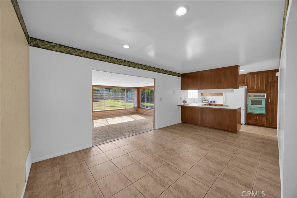 1622 E Morava, Anaheim, CA 92805 1622 E Morava, Anaheim, CA 92805