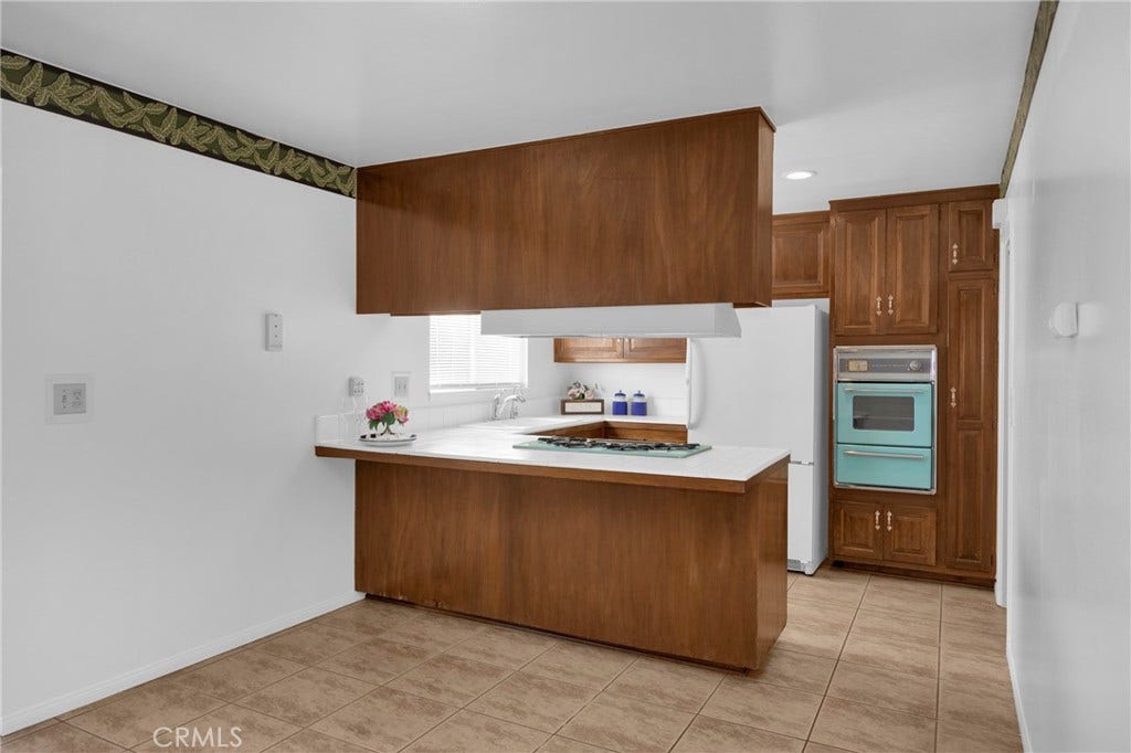 1622 E Morava, Anaheim, CA 92805 1622 E Morava, Anaheim, CA 92805