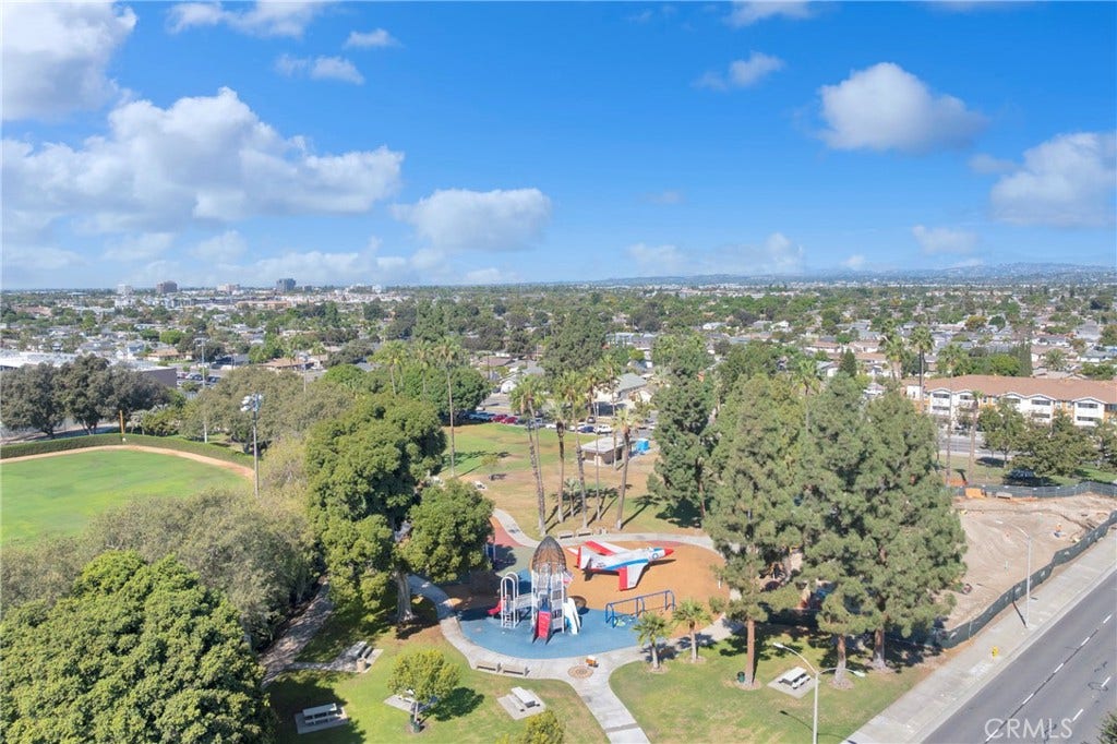 1622 E Morava, Anaheim, CA 92805 1622 E Morava, Anaheim, CA 92805