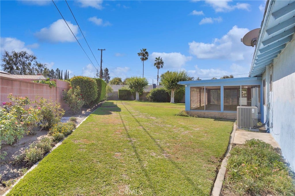 1622 E Morava, Anaheim, CA 92805 1622 E Morava, Anaheim, CA 92805