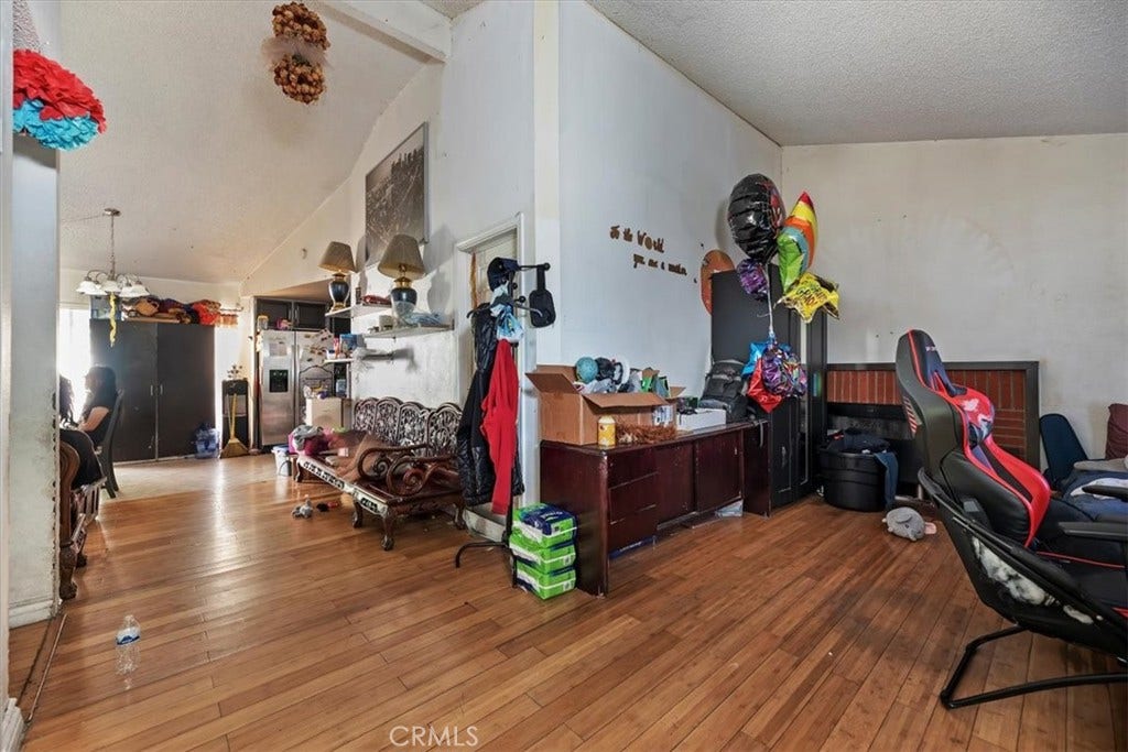 435 Leverett, La Puente, CA 91744 435 Leverett, La Puente, CA 91744