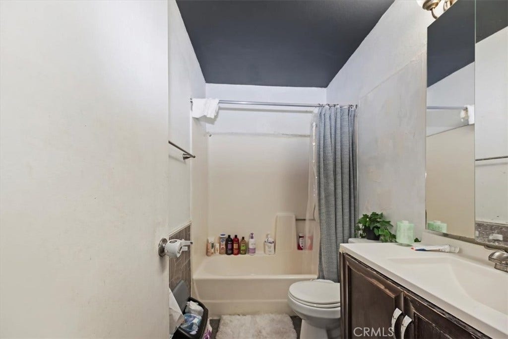 435 Leverett, La Puente, CA 91744 435 Leverett, La Puente, CA 91744