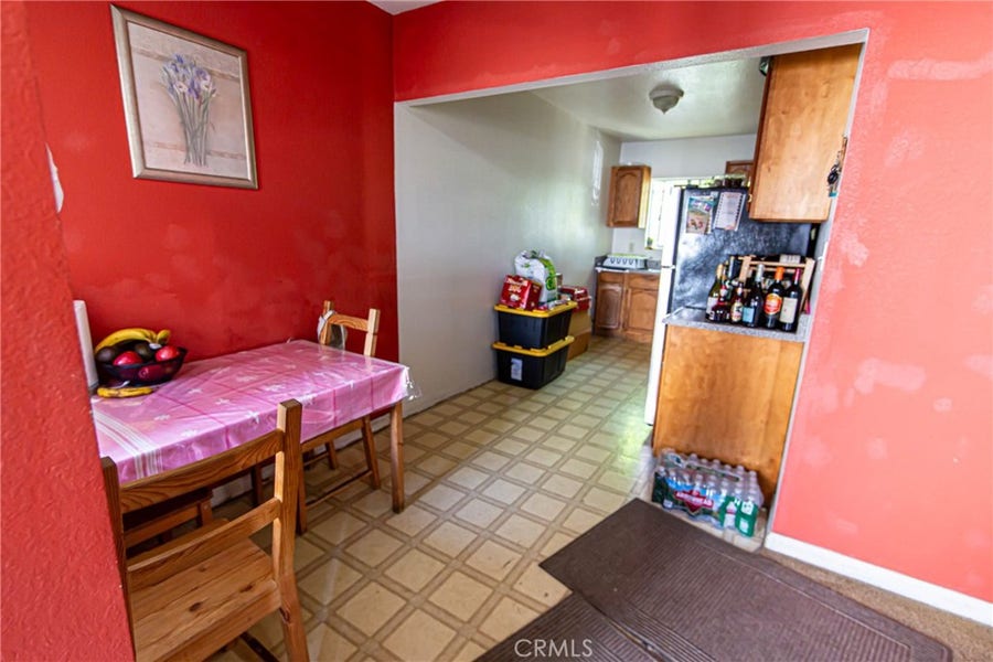 Property photo for 233 W 42nd, #1, Los Angeles, CA