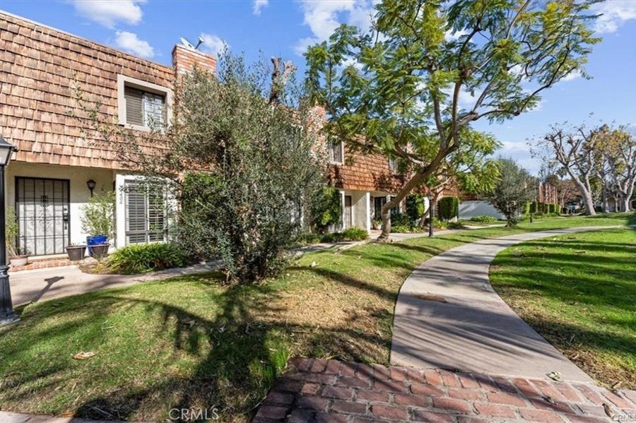 Property photo for 4406 Sea Harbour Drive, Huntington Beach, CA